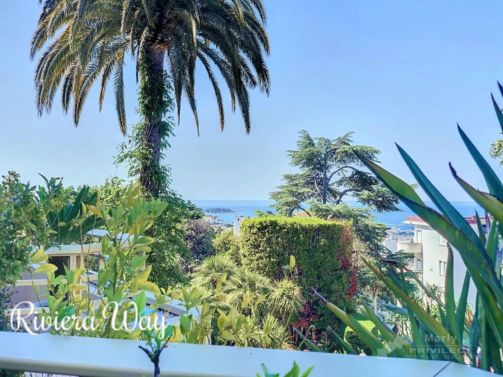 3 room apartment in Cannes, photo #8, listing #99397032