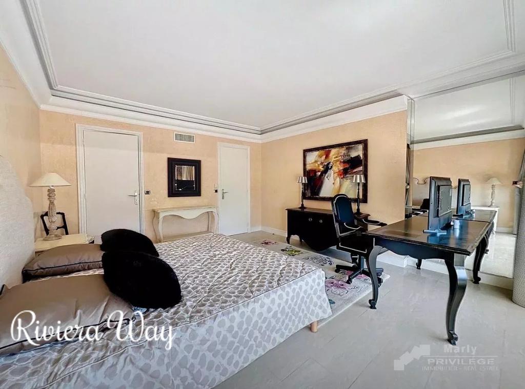 4 room apartment in Californie - Pezou, photo #4, listing #99588888