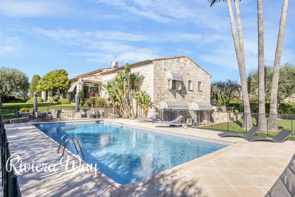 Villa in Fabron, 360 m², photo #1, listing #103082154