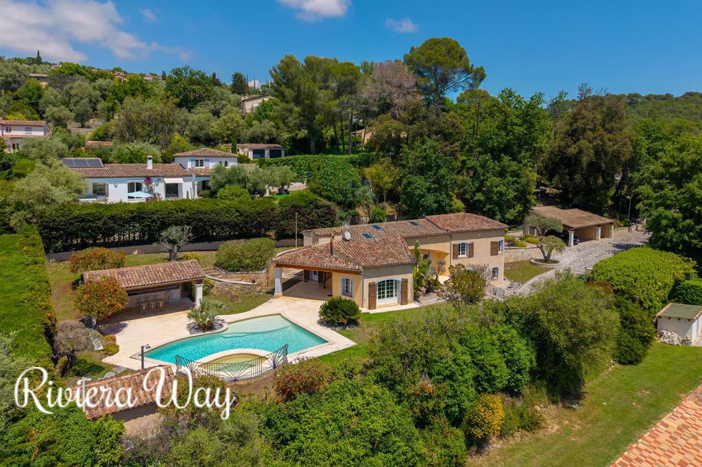 8 room villa in Le Rouret, photo #1, listing #106276296