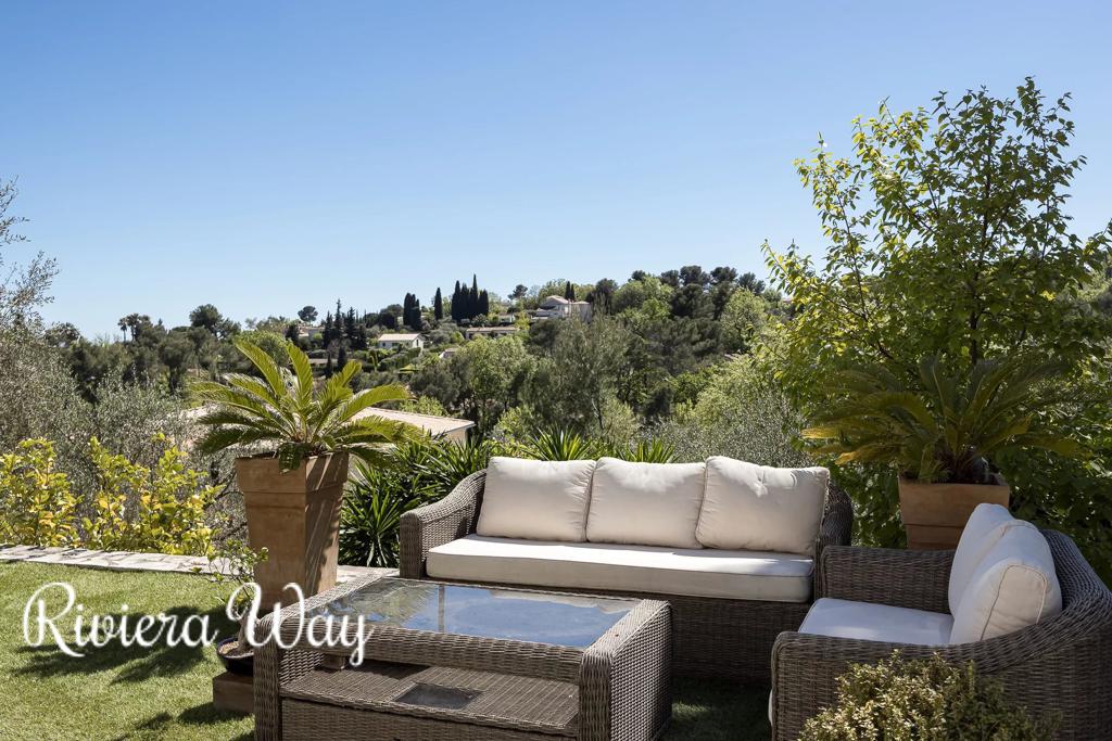 7 room villa in Opio, photo #10, listing #102989418