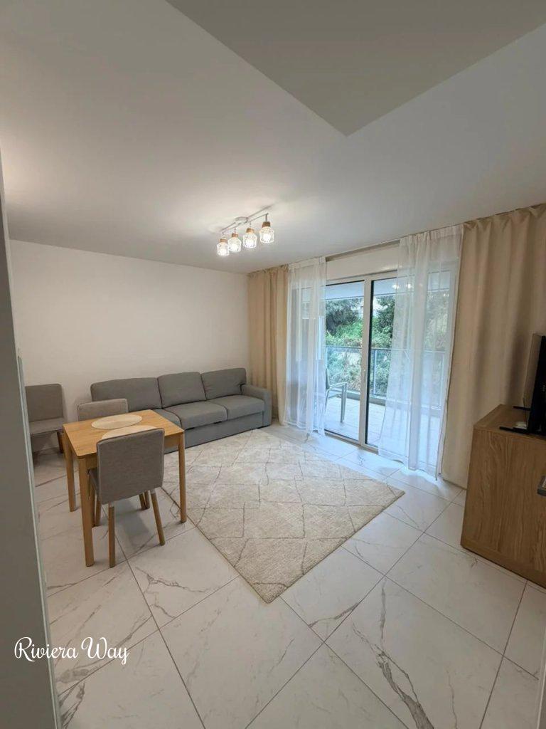2 room new home in St-Laurent-du-Var, 39 m², photo #3, listing #105088536