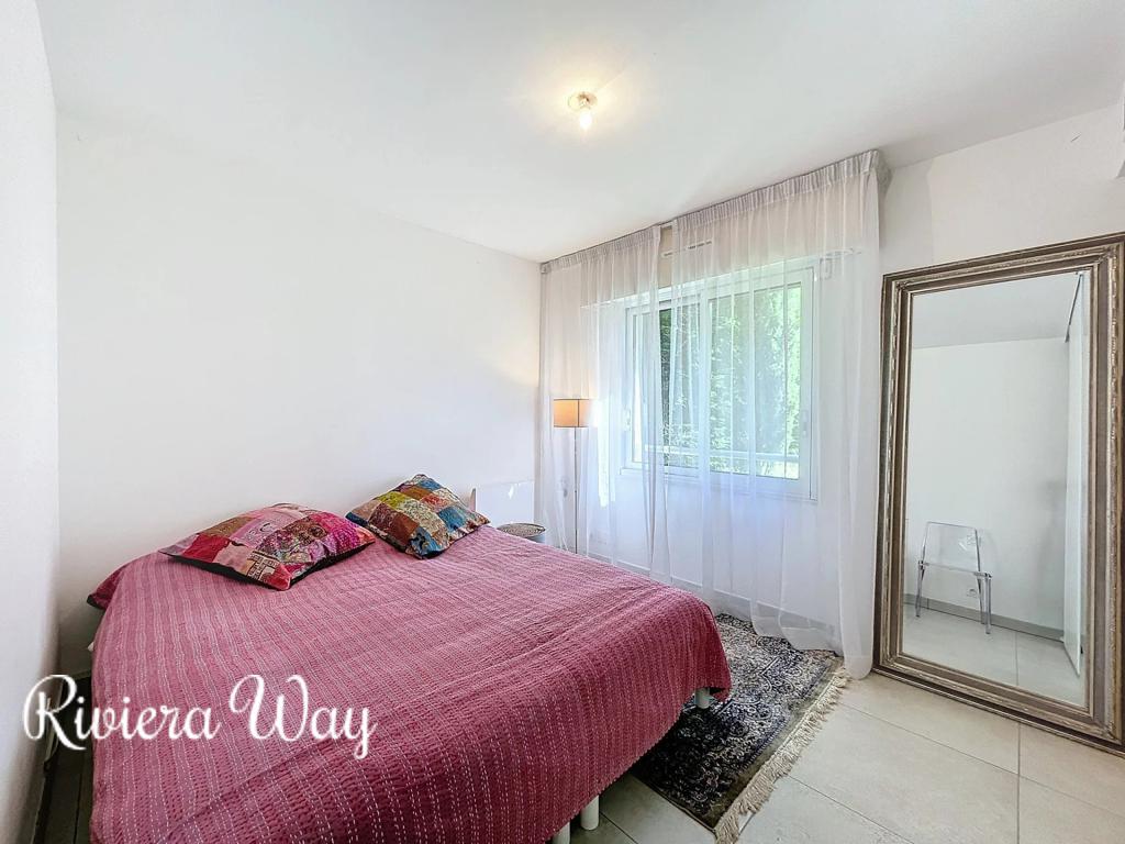 4 room apartment in Cap d'Antibes, photo #2, listing #99446970