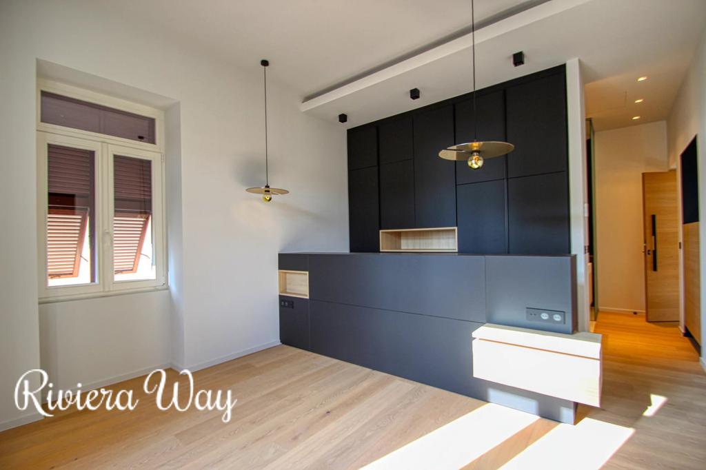 4 room apartment in Roquebrune — Cap Martin, photo #3, listing #97233738