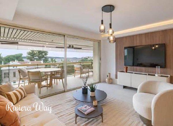 4 room apartment in Port Palm Beach, 100 m², photo #3, listing #103235706