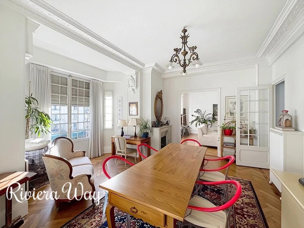 4 room apartment in Nice, photo #2, listing #106330350
