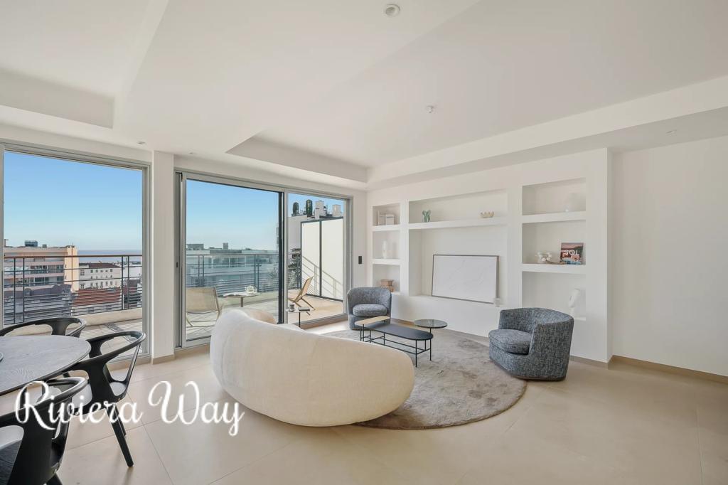 4 room penthouse in Cannes, photo #5, listing #106165836