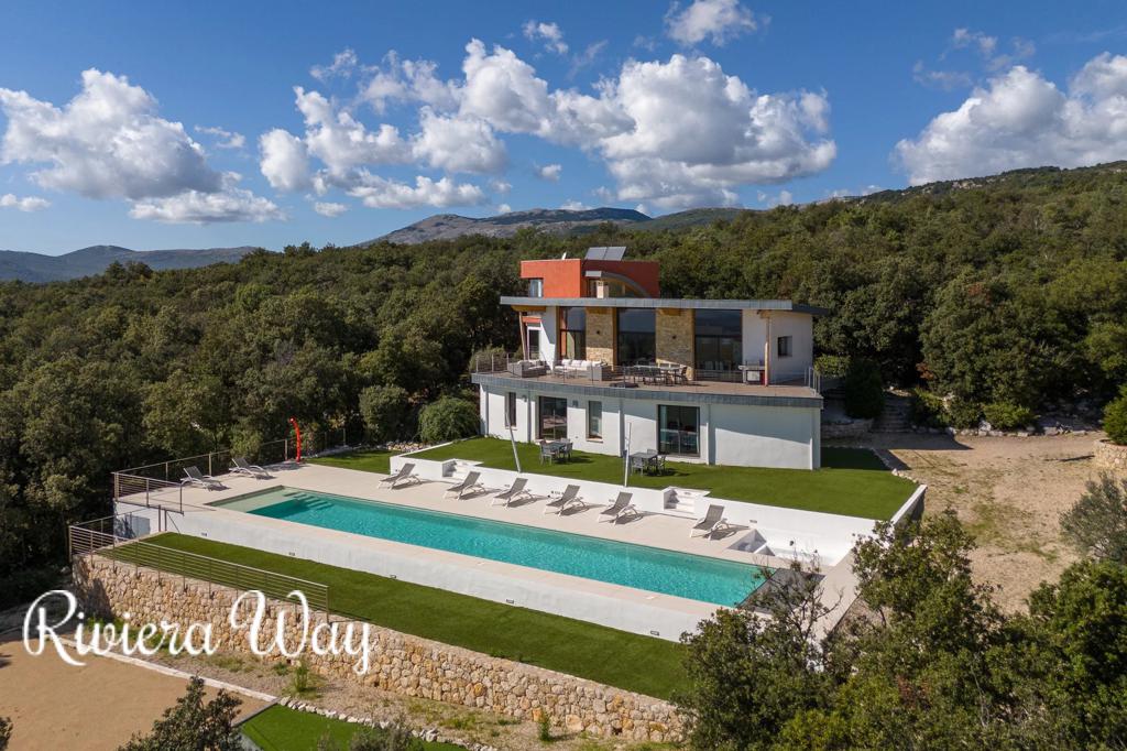 7 room villa in Fayence, photo #7, listing #99823416