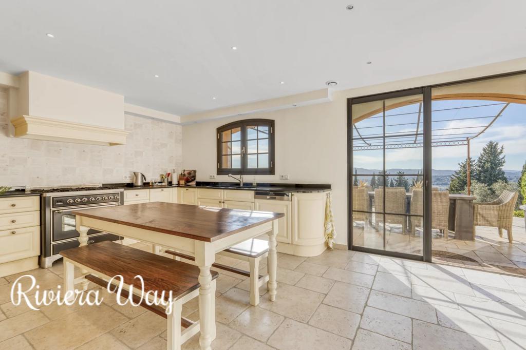 Villa in Grasse, photo #5, listing #102727716