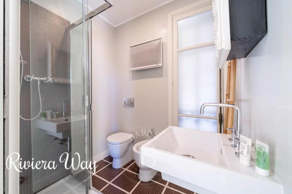 4 room apartment in Cannes, photo #8, listing #101966130