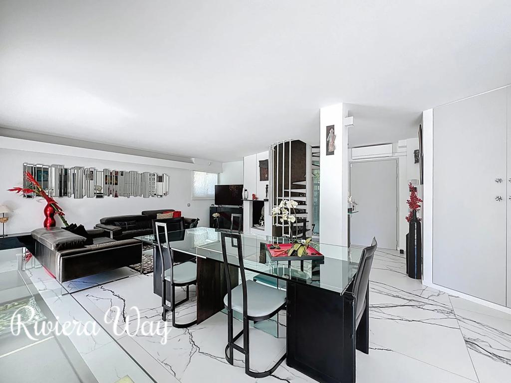 5 room villa in Cap d'Antibes, photo #2, listing #104095110