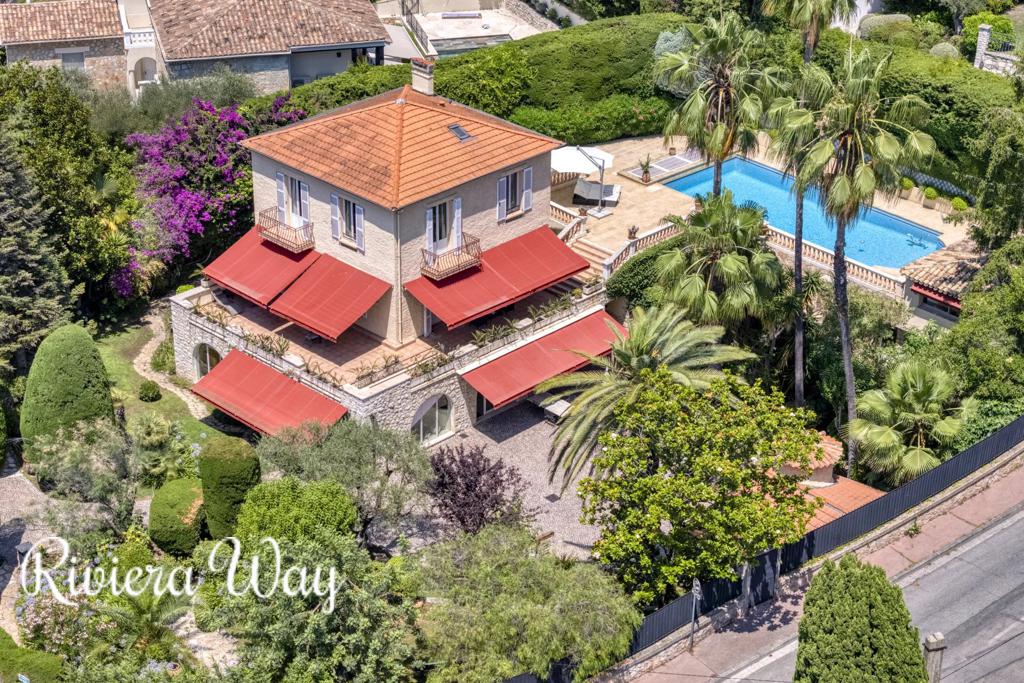 7 room villa in Le Cannet, photo #9, listing #103435668