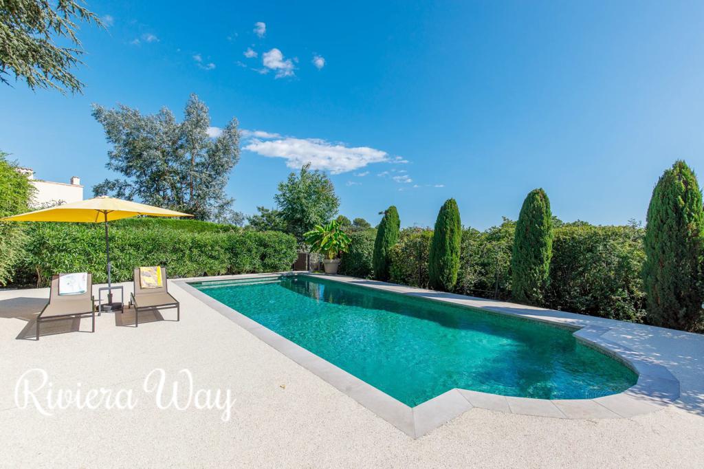 6 room villa in La Roquette-sur-Siagne, photo #2, listing #105351372