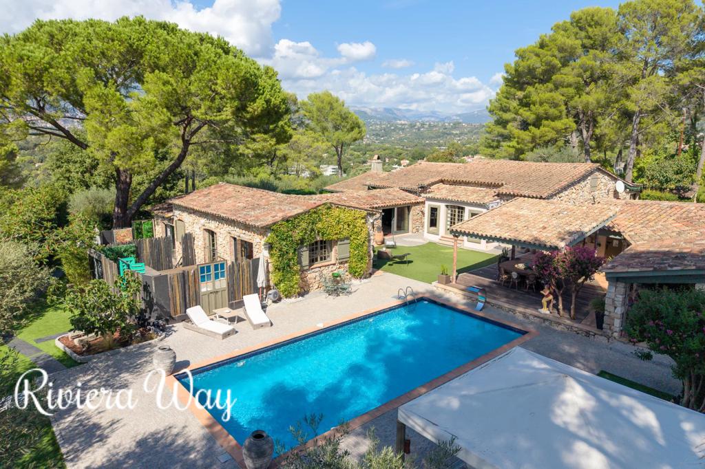 15 room villa in Muan-Sarthe, photo #1, listing #107149602