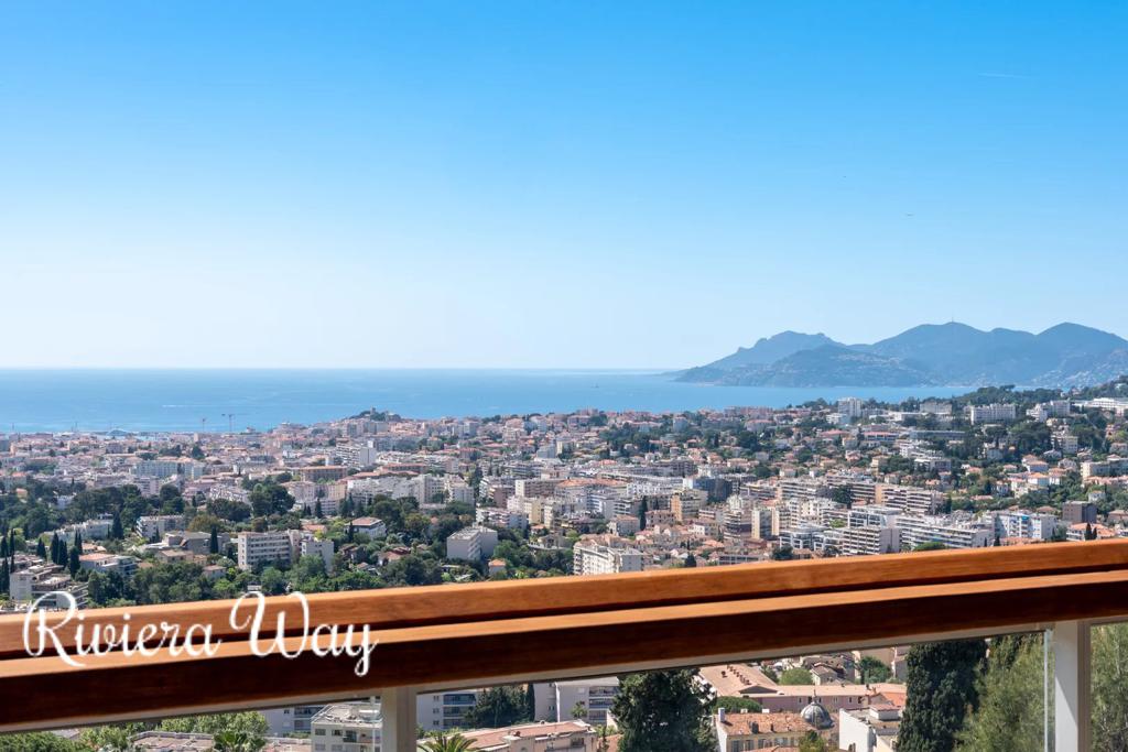 4 room apartment in Le Cannet, photo #3, listing #106185282