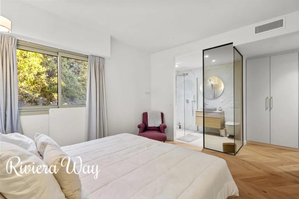 4 room apartment in Le Cannet, photo #9, listing #105909636