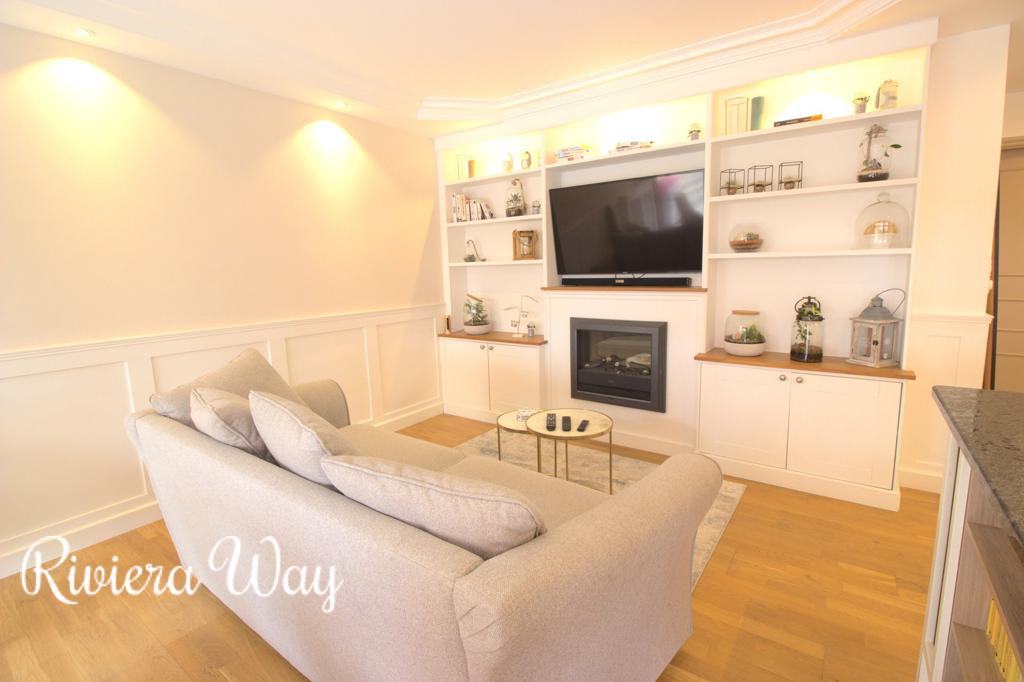 3 room apartment in Antibes, photo #5, listing #83427246