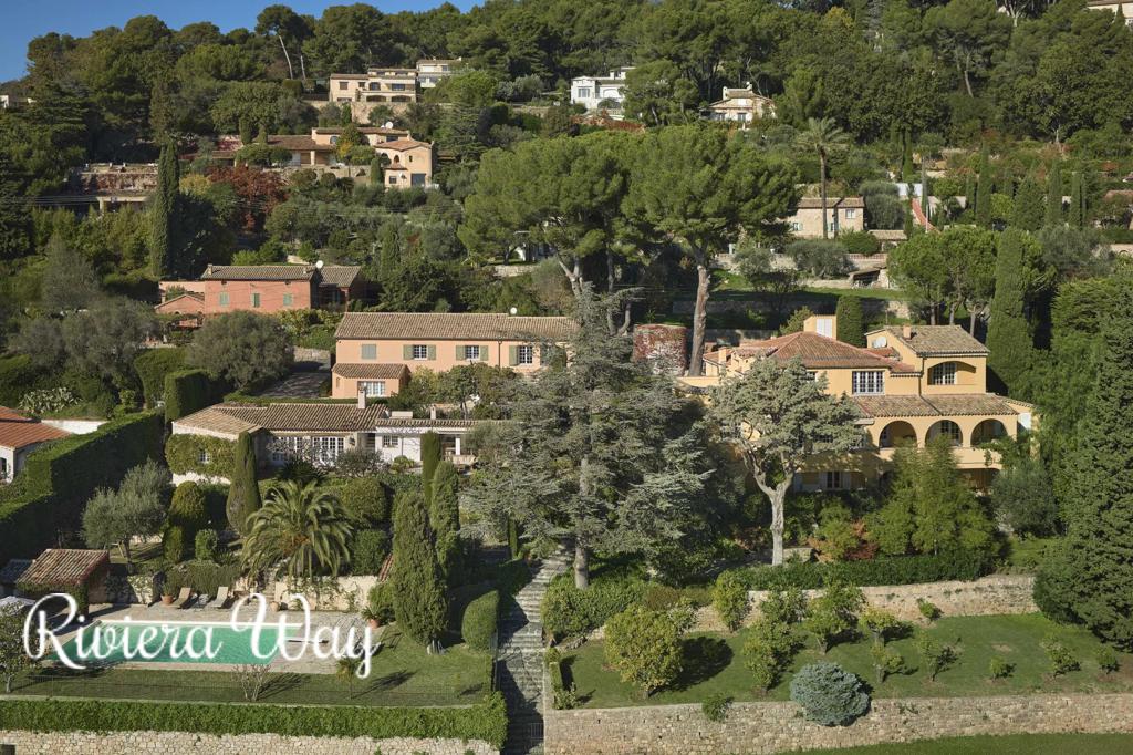 20 room villa in Mougins, photo #9, listing #99395814