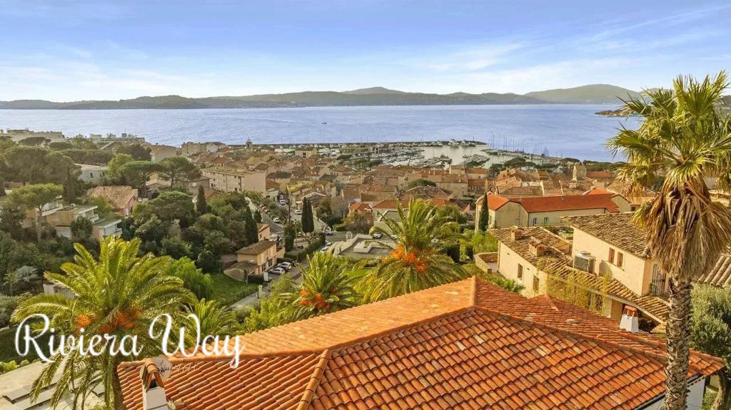7 room villa in Sainte-Maxime, photo #5, listing #106575084