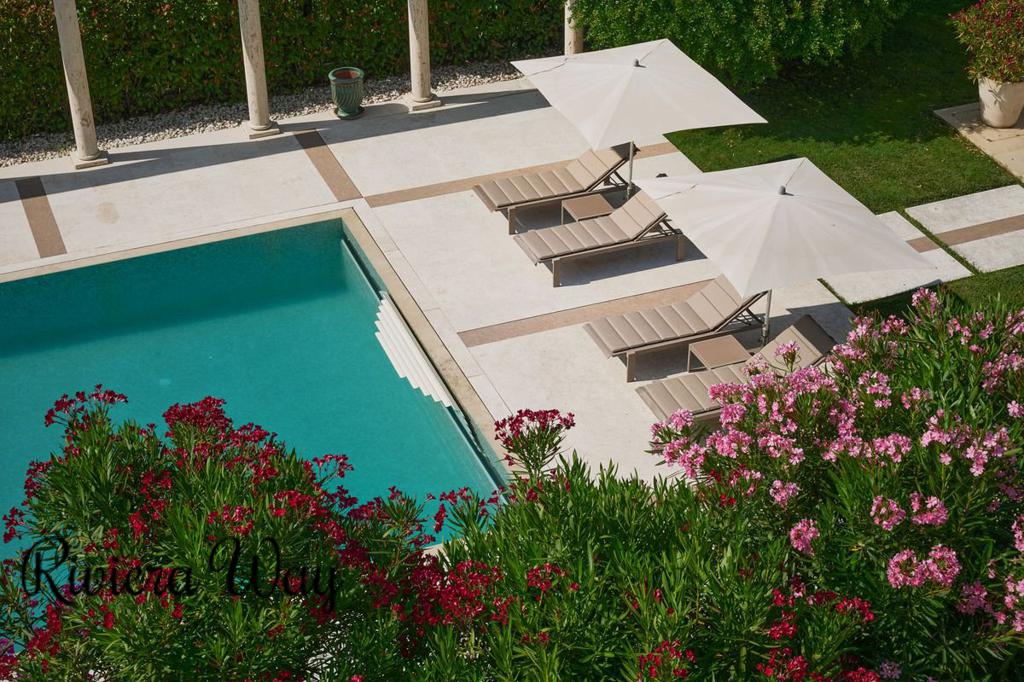 13 room villa in Cap d'Ail, 869 m², photo #1, listing #100676478