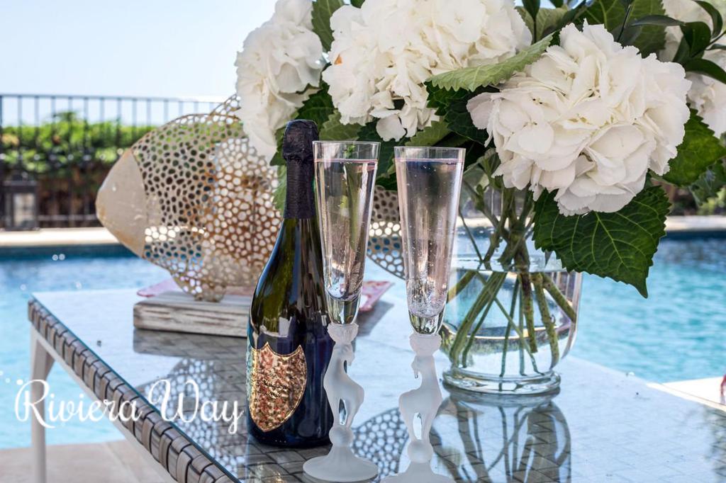 9 room villa in Èze, 280 m², photo #3, listing #94406004