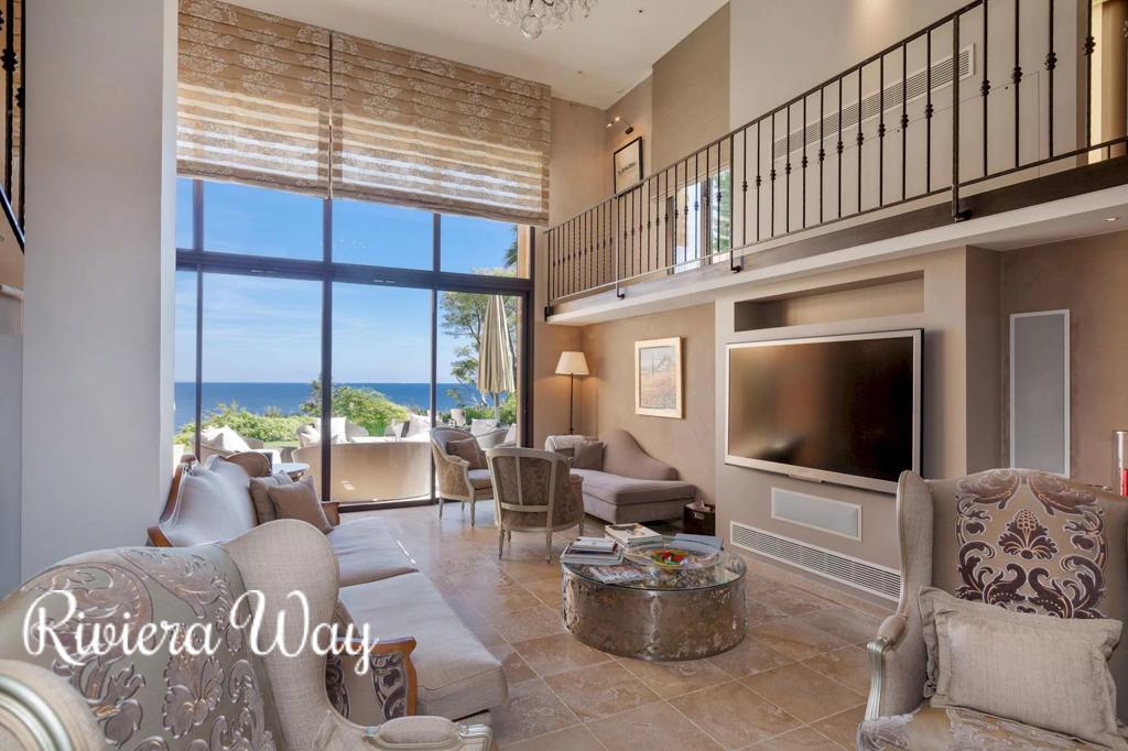 7 room villa in Cap d'Antibes, photo #1, listing #78863862