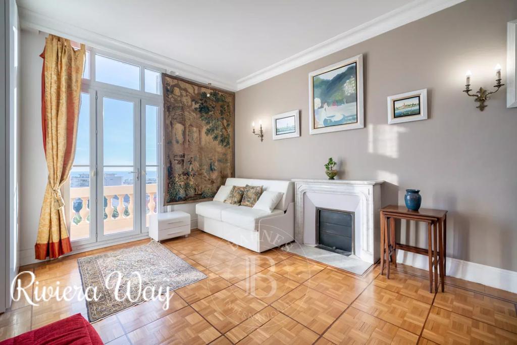 3 room apartment in Cannes, photo #2, listing #101560704