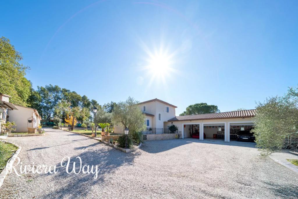 4 room villa in Muan-Sarthe, photo #8, listing #104667780