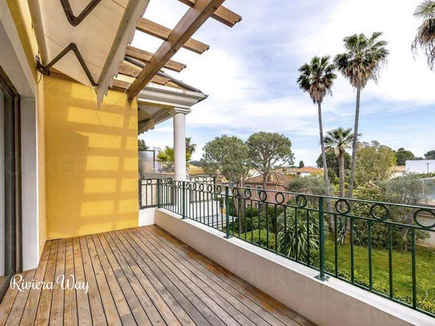 Apartment in Saint-Jean-Cap-Ferrat, 195 m², photo #3, listing #104126862