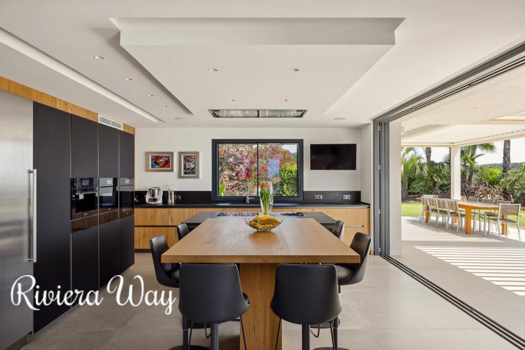 8 room villa in Roquefort-les-Pins, photo #5, listing #103920096