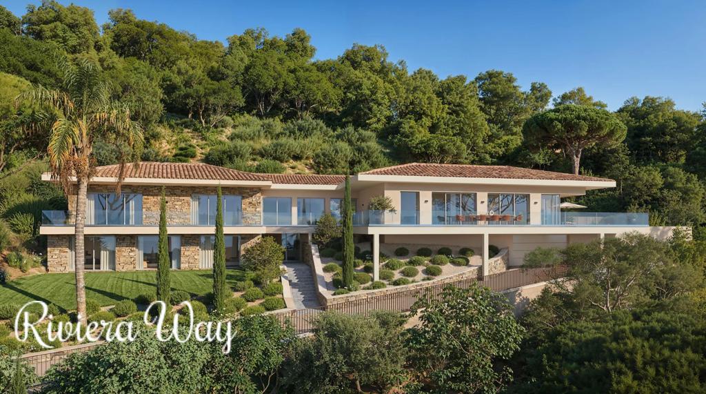 7 room villa in Grimaud, photo #1, listing #106361010