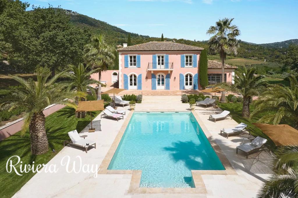8 room villa in Grimaud, photo #1, listing #107145360