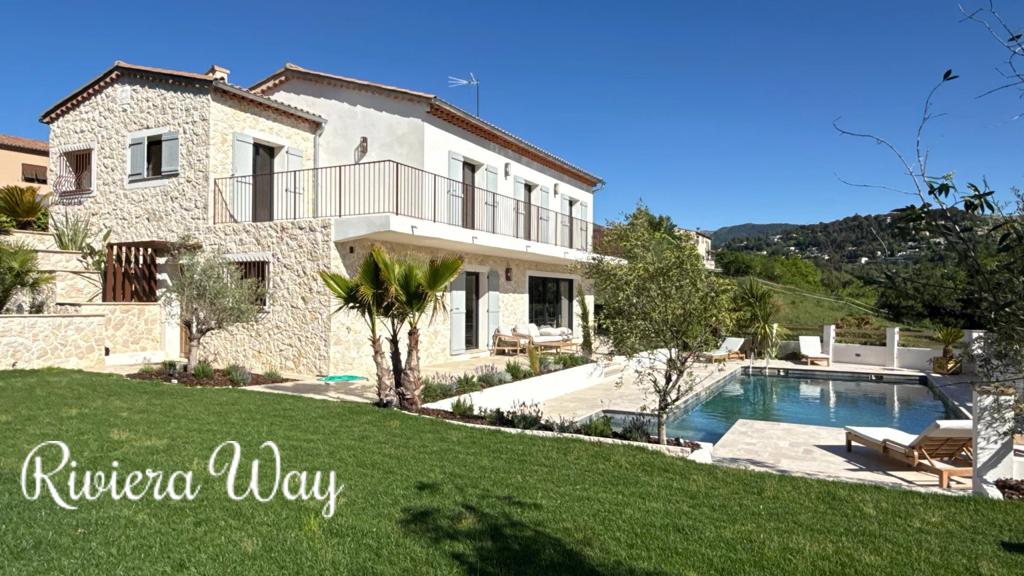 6 room villa in La Colle-sur-Loup, photo #1, listing #106371762