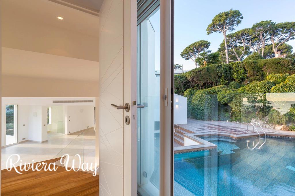 9 room villa in Cap d'Antibes, photo #7, listing #78863358