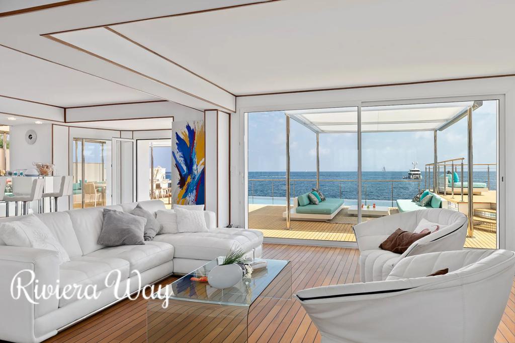 12 room villa in Cap d'Antibes, photo #7, listing #103975578