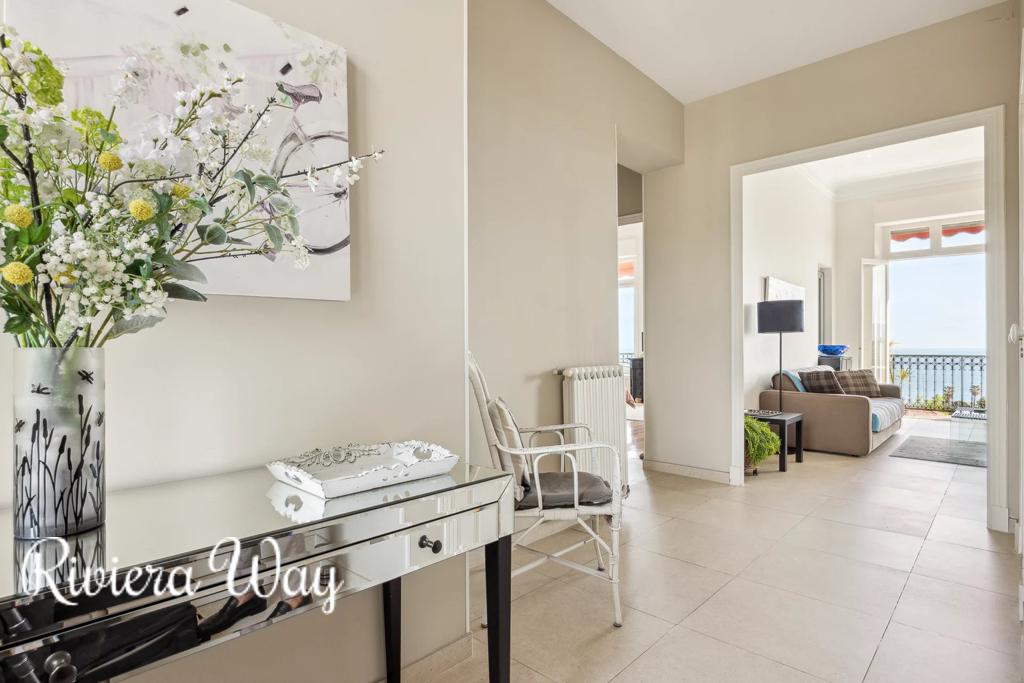 3 room apartment in Cannes, photo #8, listing #103787880