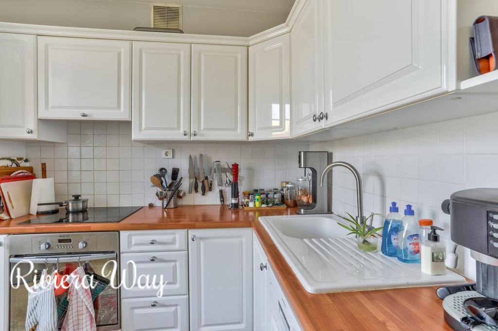 3 room apartment in Nice, 92 m², photo #8, listing #106035510