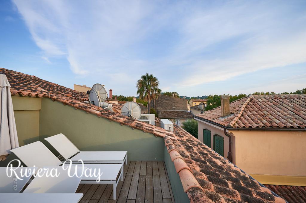 3 room apartment in Saint-Tropez, photo #2, listing #80490480