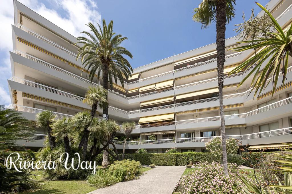 4 room apartment in Cap d'Antibes, photo #7, listing #103387032