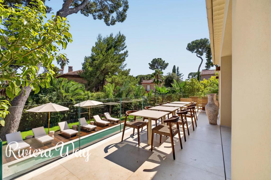 5 room villa in Cap d'Antibes, photo #7, listing #106741278