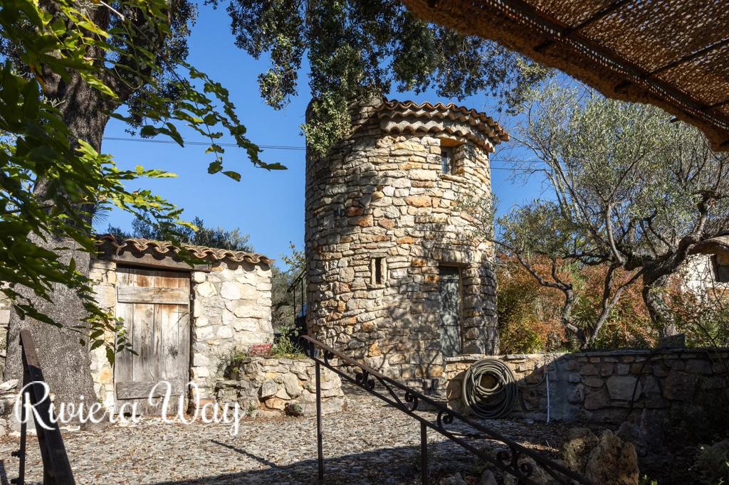 15 room villa in Lorgues, photo #10, listing #101284512