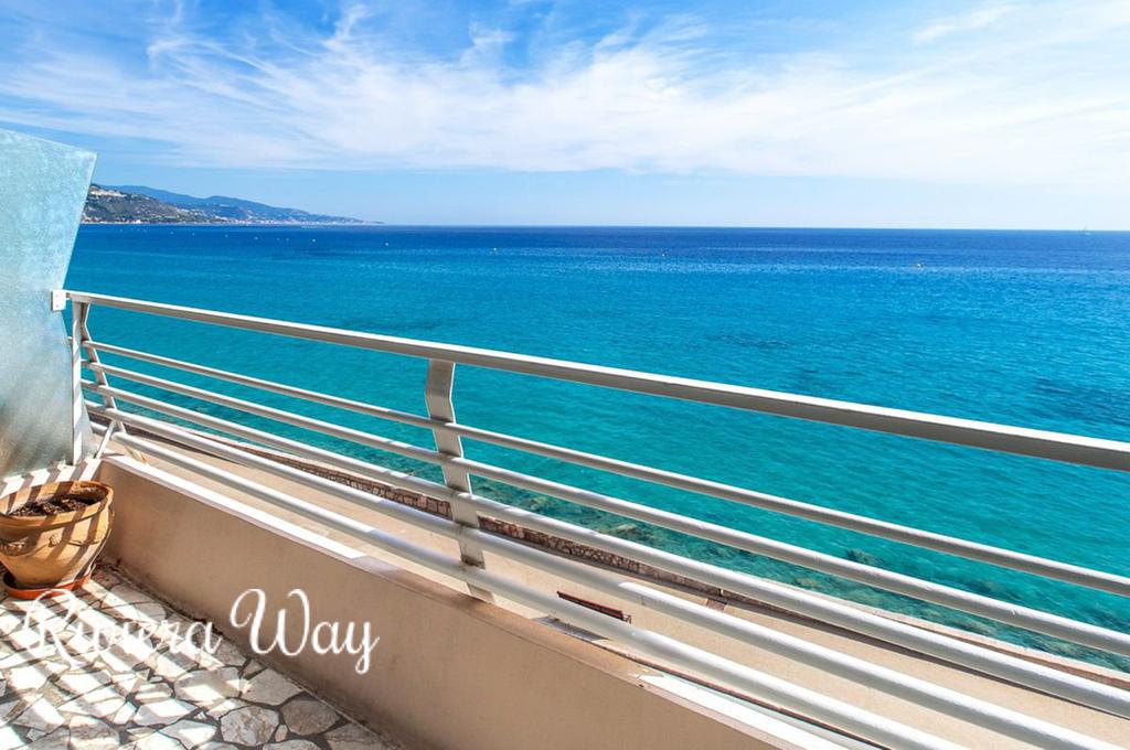 3 room apartment in Menton, 68 m², photo #1, listing #104751276