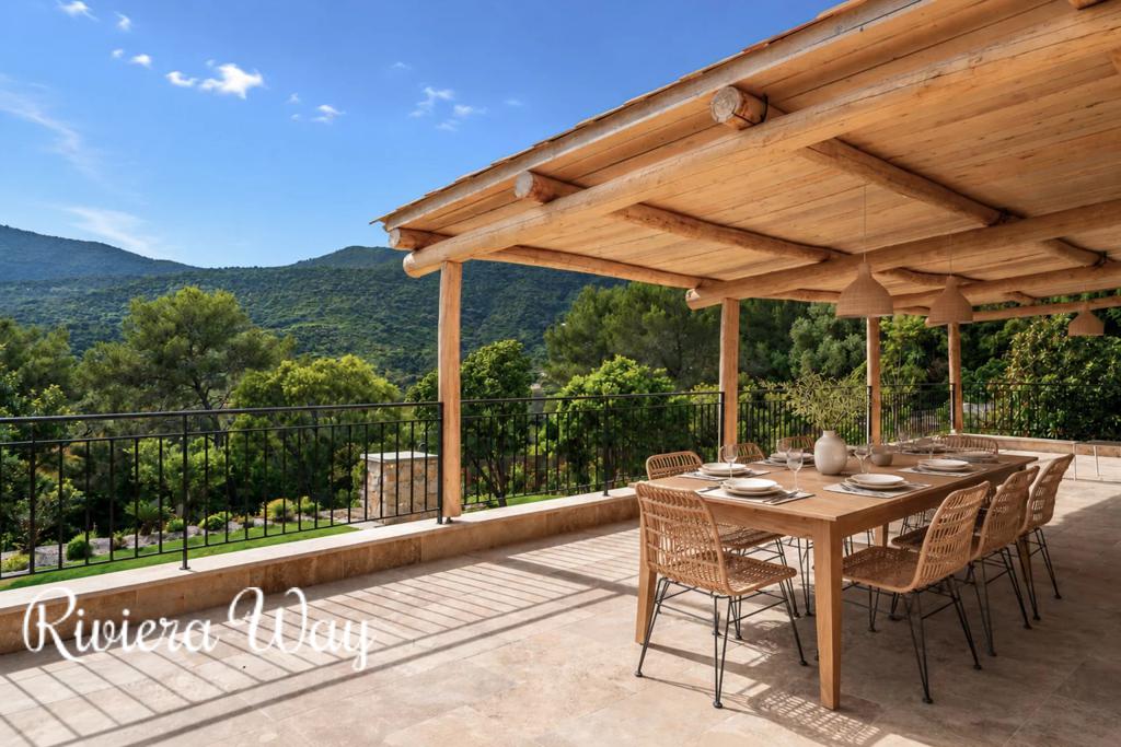 6 room villa in La Croix-Valmer, photo #8, listing #106276254