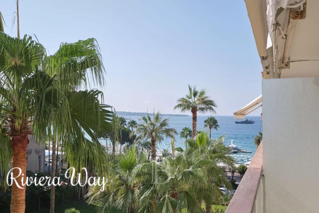 3 room apartment in Cannes, photo #2, listing #100572276