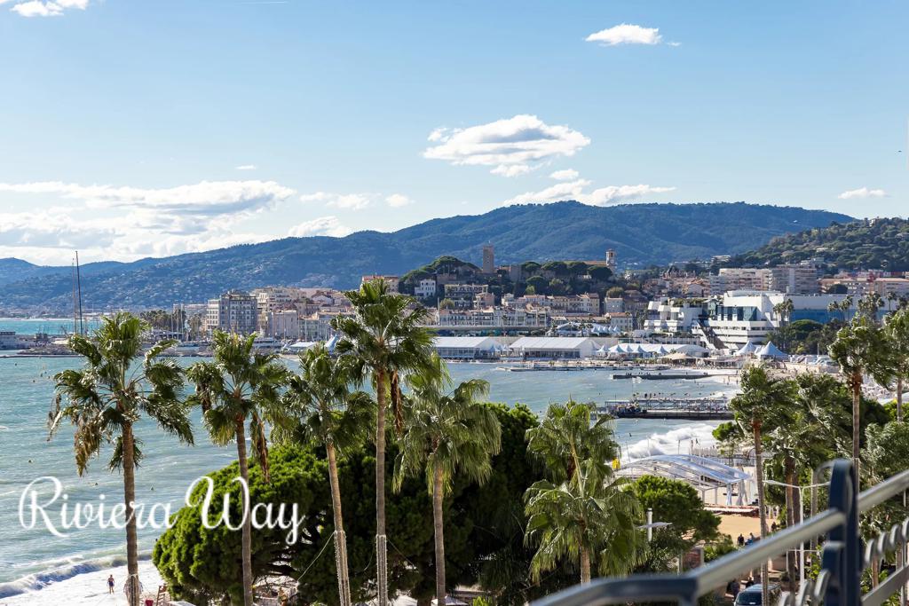 3 room apartment in Cannes, photo #4, listing #100699116