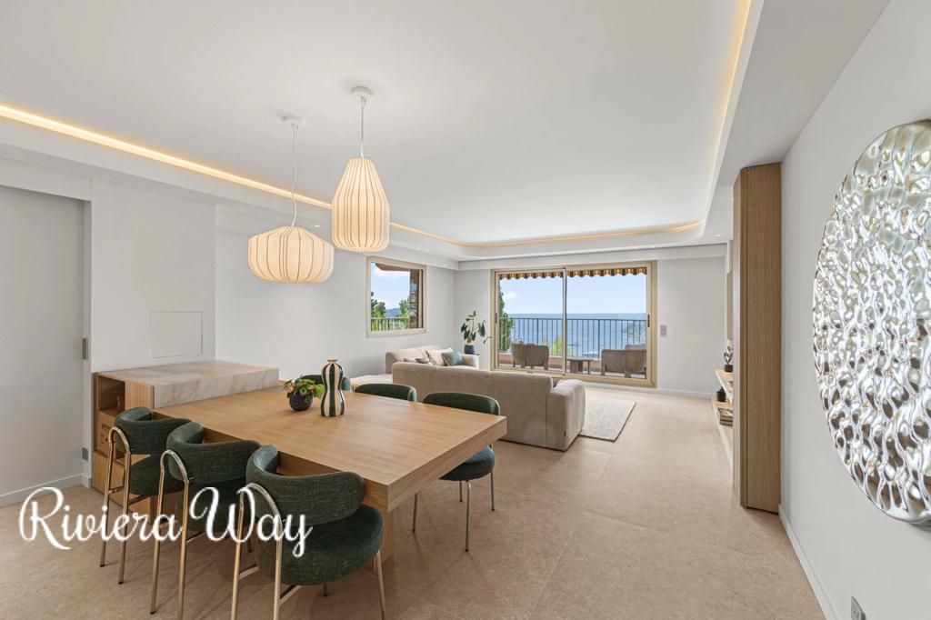 3 room apartment in Villefranche-sur-Mer, photo #3, listing #107279844