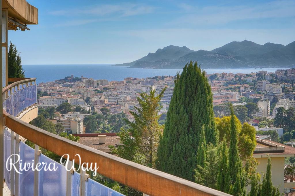 3 room apartment in Le Cannet, photo #8, listing #103135158