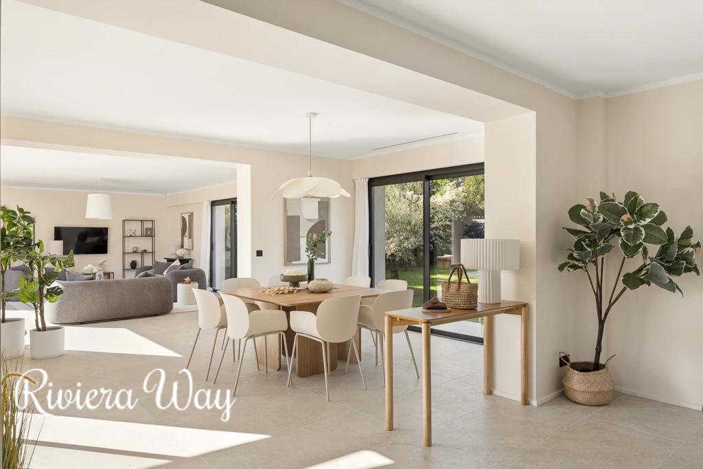 7 room villa in Saint-Paul-de-Vence, photo #9, listing #106093344