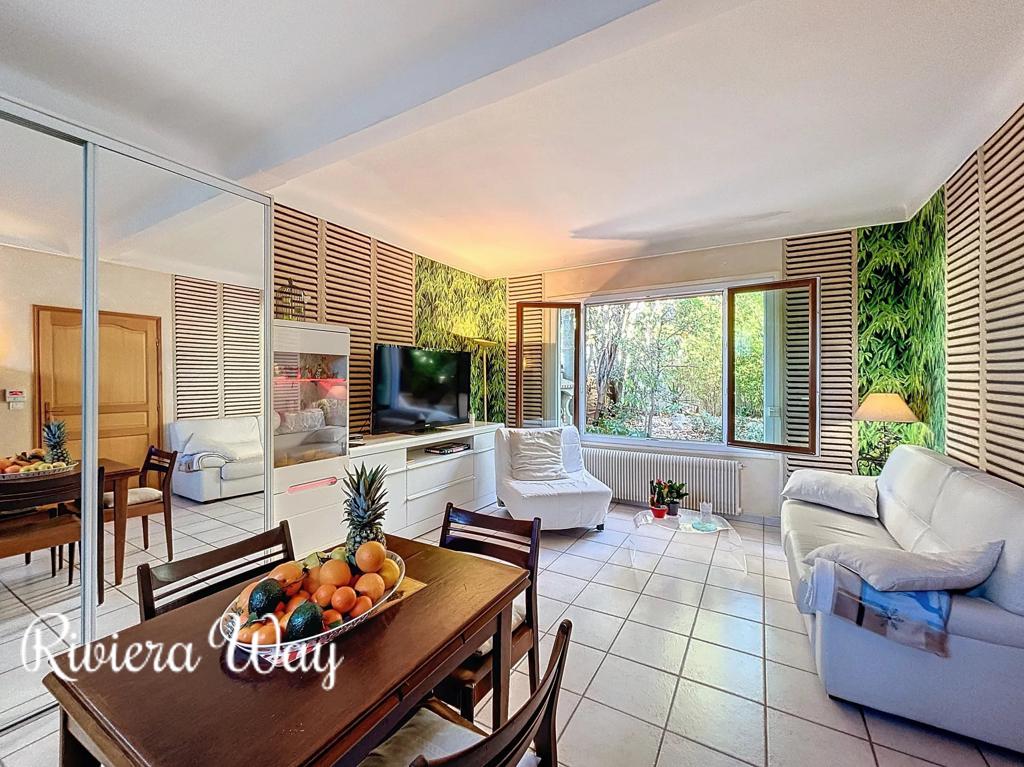 4 room villa in Cap d'Antibes, photo #5, listing #106390410