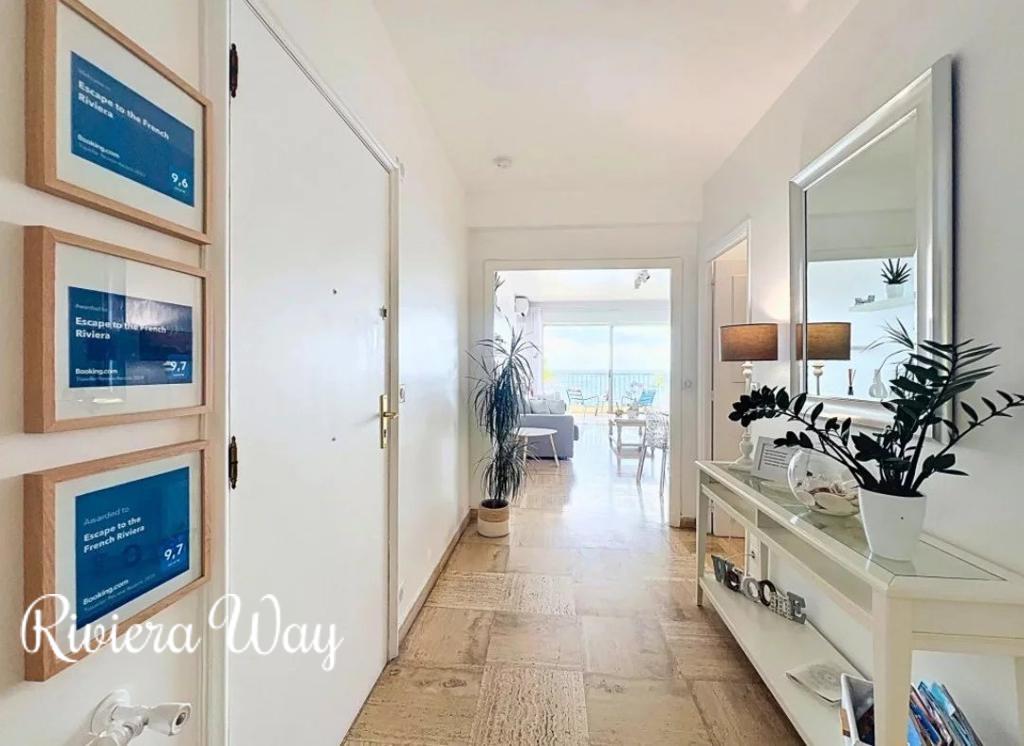 2 room apartment in Villefranche-sur-Mer, photo #2, listing #104456940